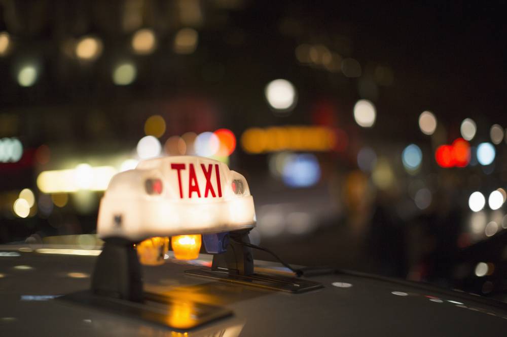 Taxi colis près de Pibrac